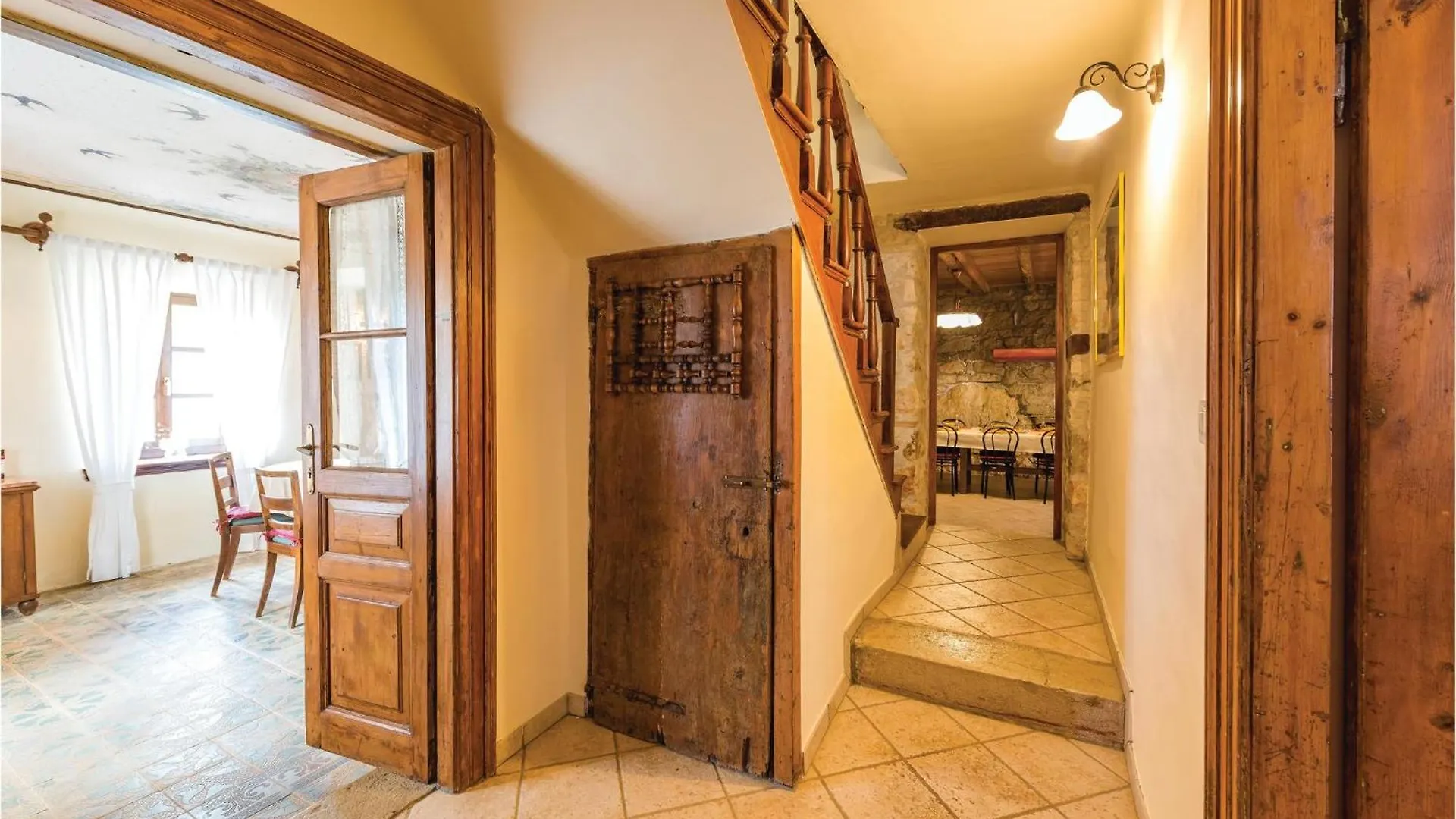 Beautiful Home In Markovac With Wifi 0*,
