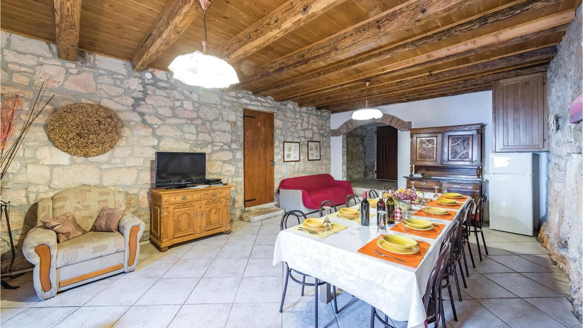 Beautiful Home In Markovac With Wifi