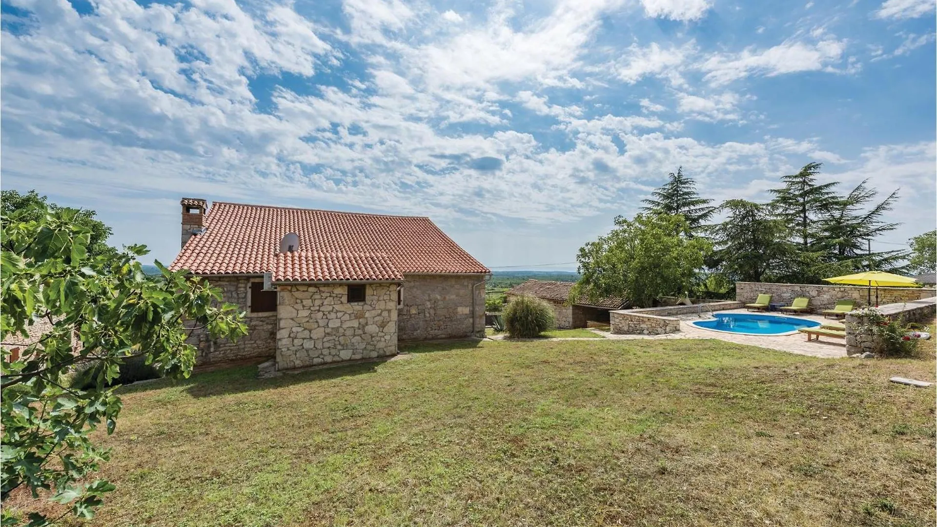 Beautiful Home In Markovac With Wifi