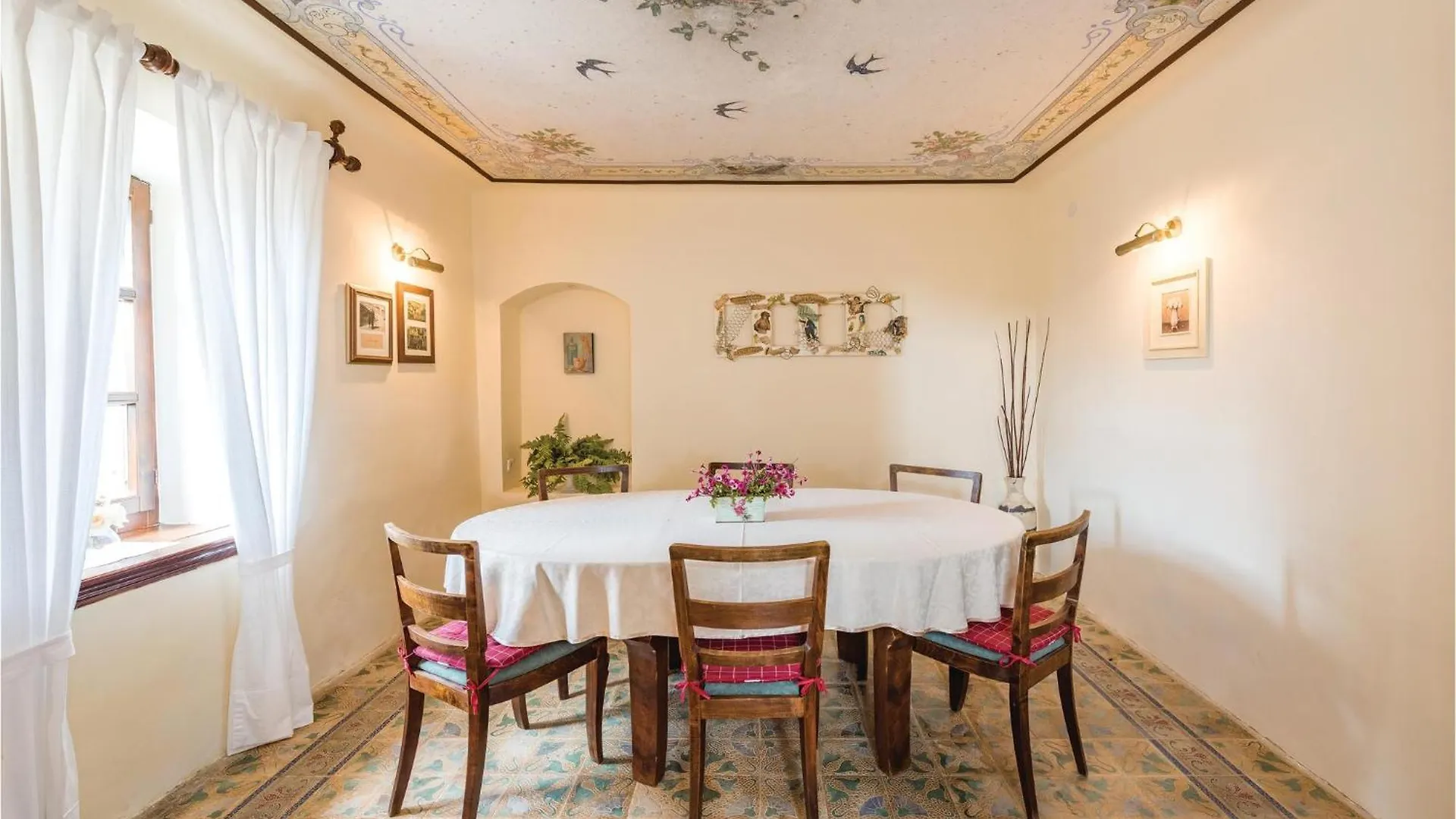 Beautiful Home In Markovac With Wifi 0*,