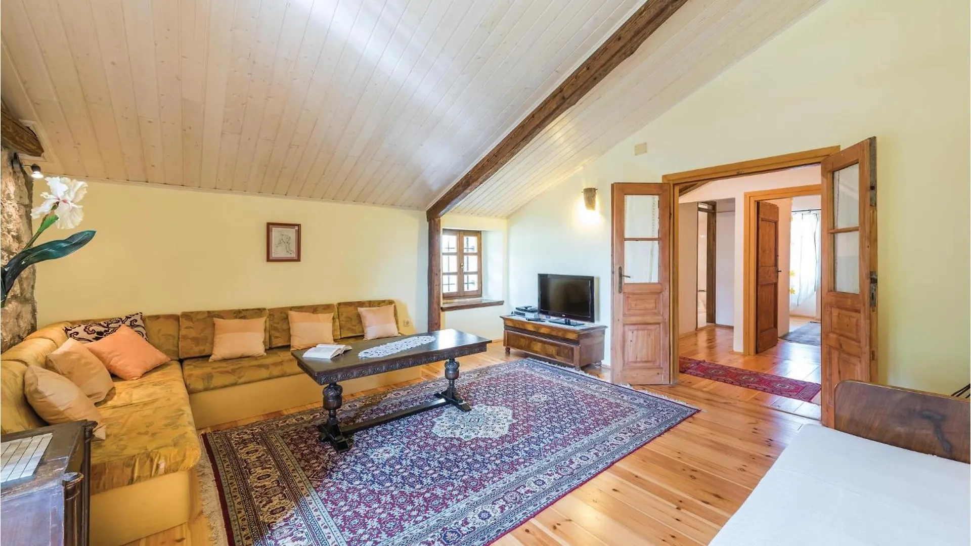 Beautiful Home In Markovac With Wifi 0*,  Croatia